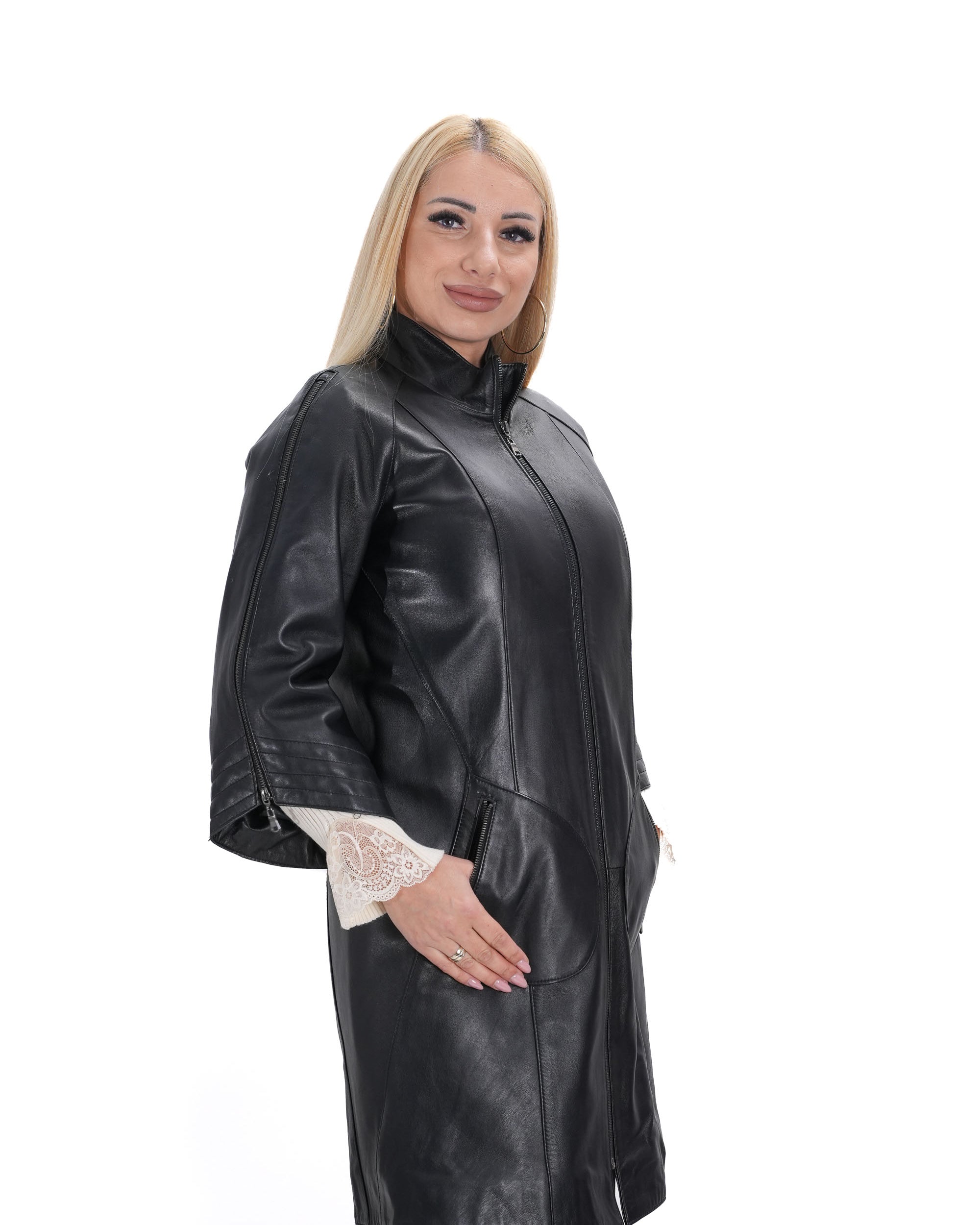 Якето B902 – детайл на кожа и 3/4 ръкав