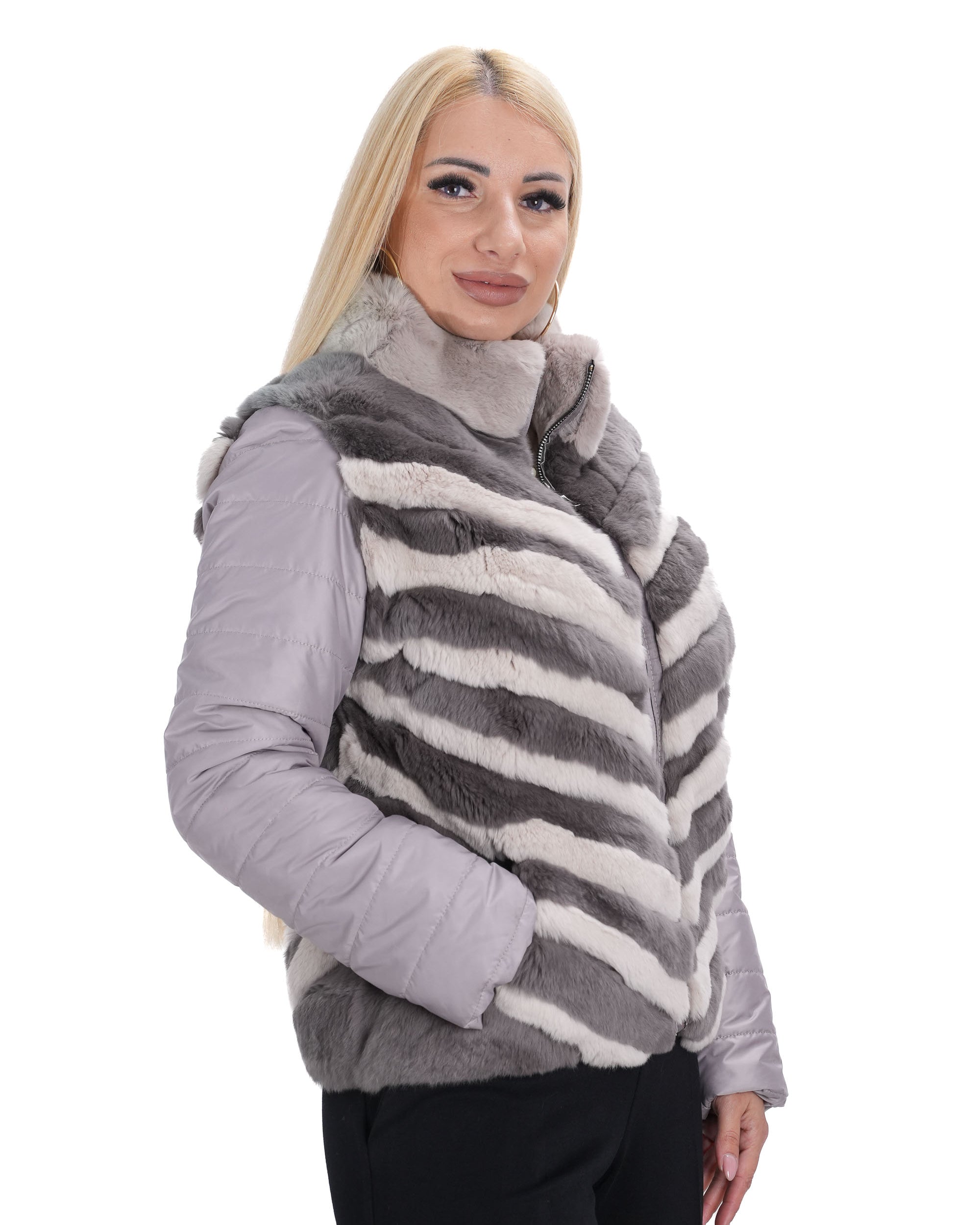 Стилно дамско яке с мека яка от чинчила – сиво-кремаво