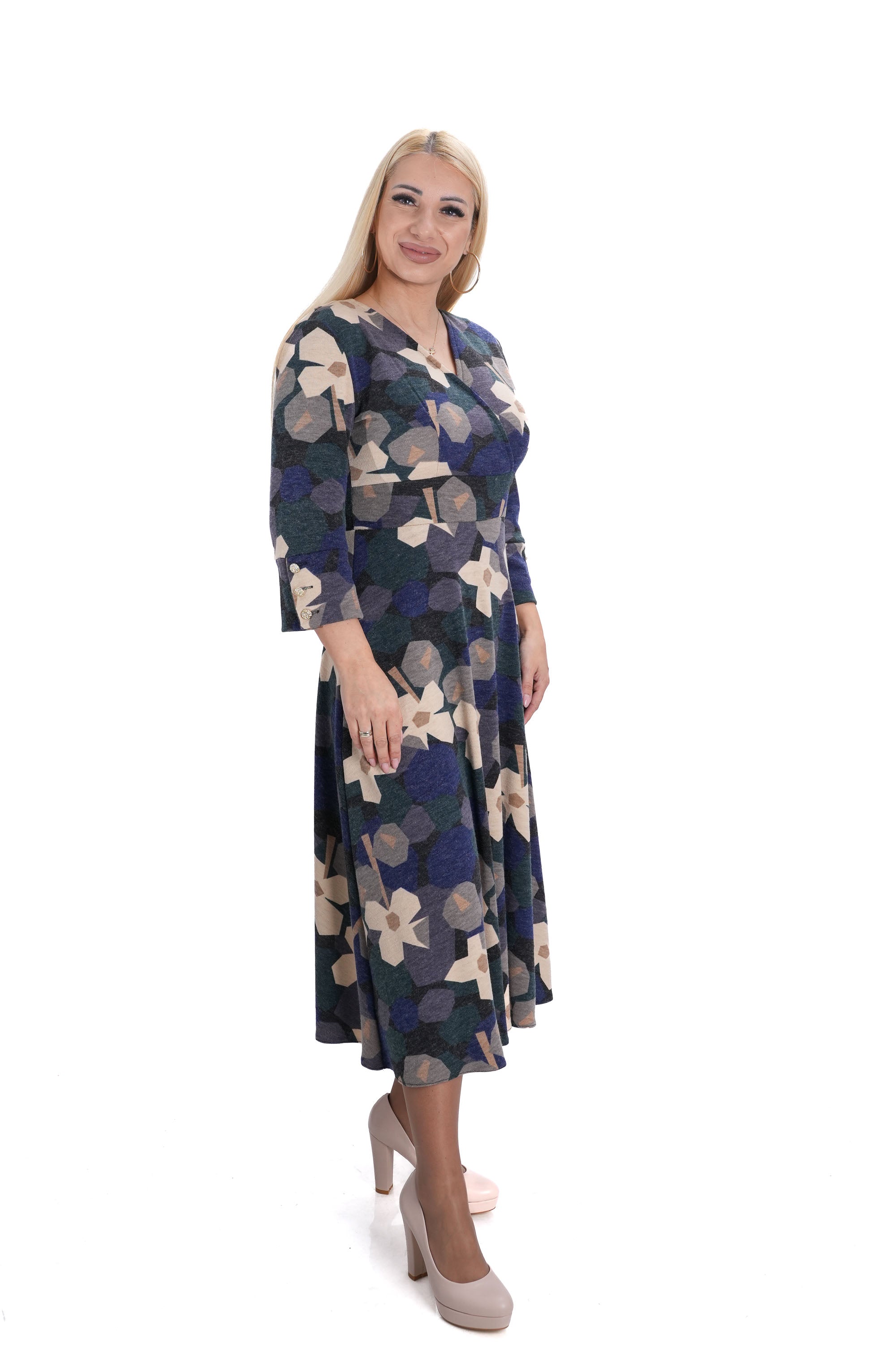 Синьо-бежова дамска рокля средна дължина 141147