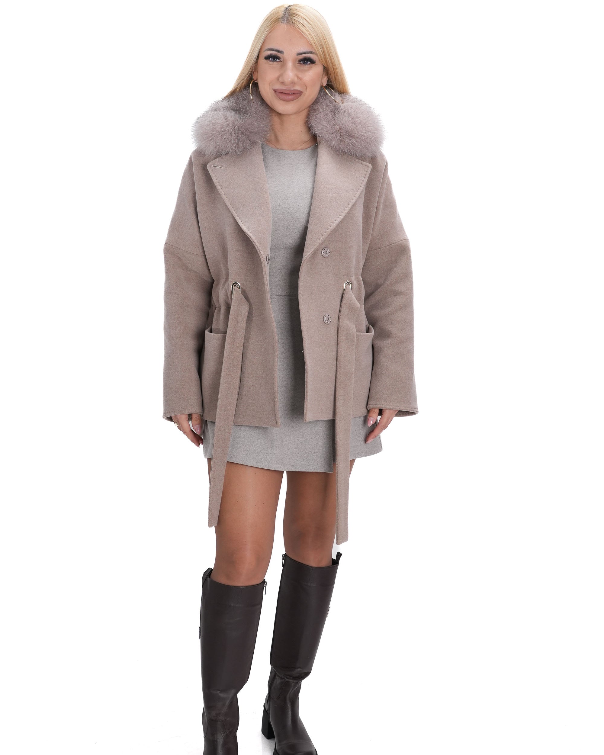 дамско палто от кашмир за студените дни