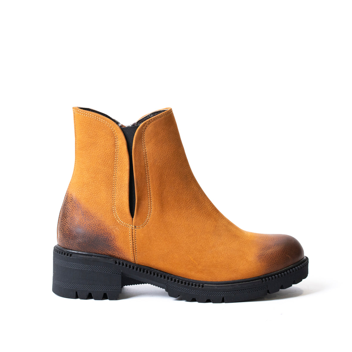 Дамски ниски боти от естествен набук в цвят горчица опушени