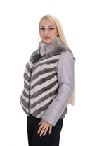 Якето от шушляк с косъм от чинчила – страничен изглед