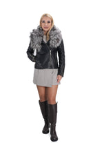 Дамско яке от естествена кожа в черно B-55 със сваляща се яка от сребърна лисица