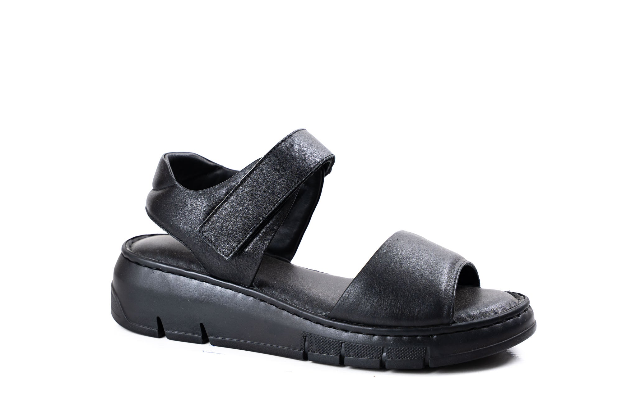 comfortable women black leather sandals medium platform
