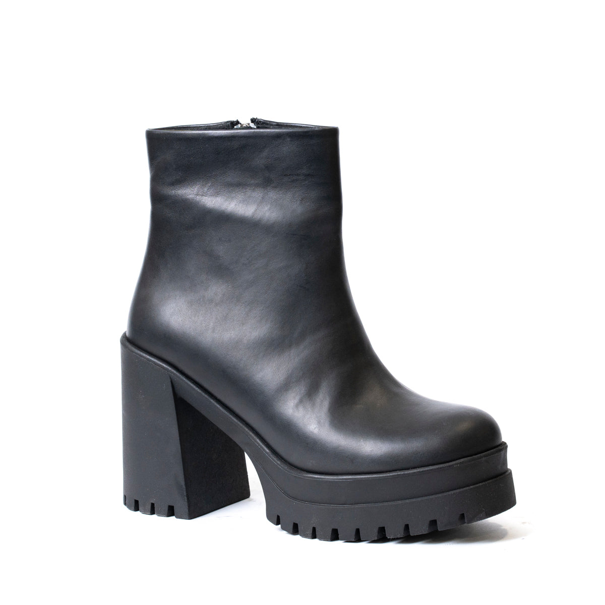 Черни дамски боти на платформа с дебел ток – модел 300 Black