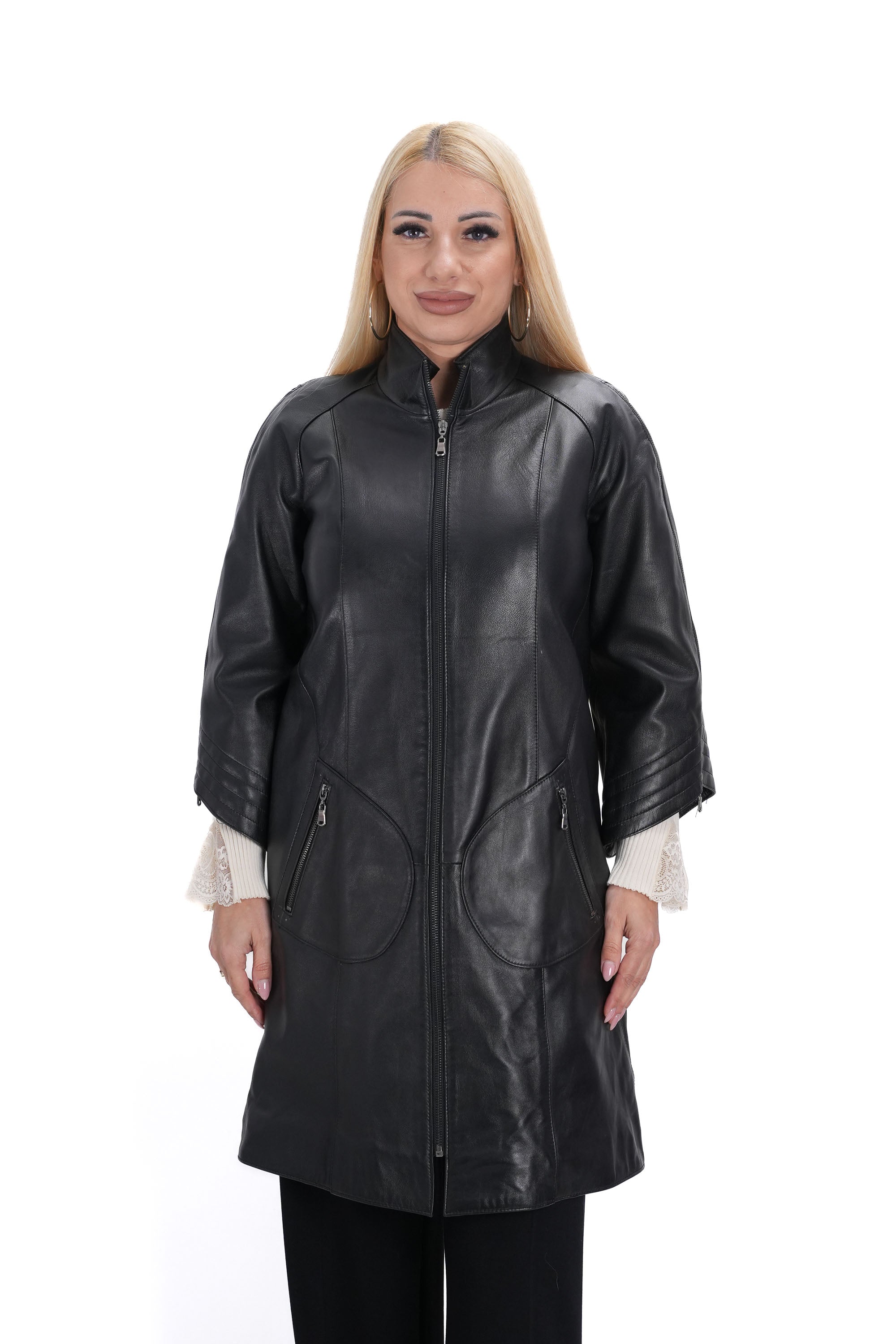 Дамско дълго яке от естествена кожа – преден изглед B902