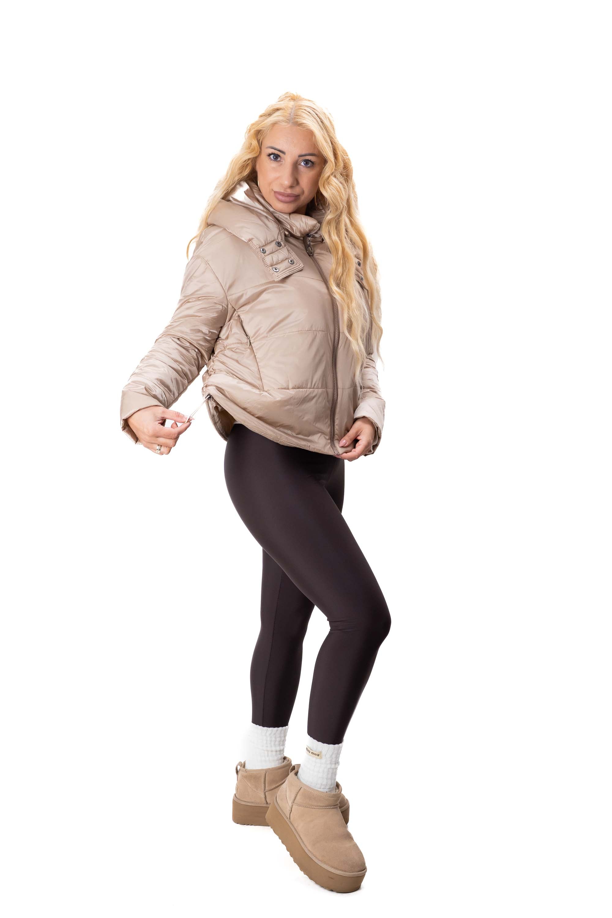 дамско яке бомбър бежово с качулка