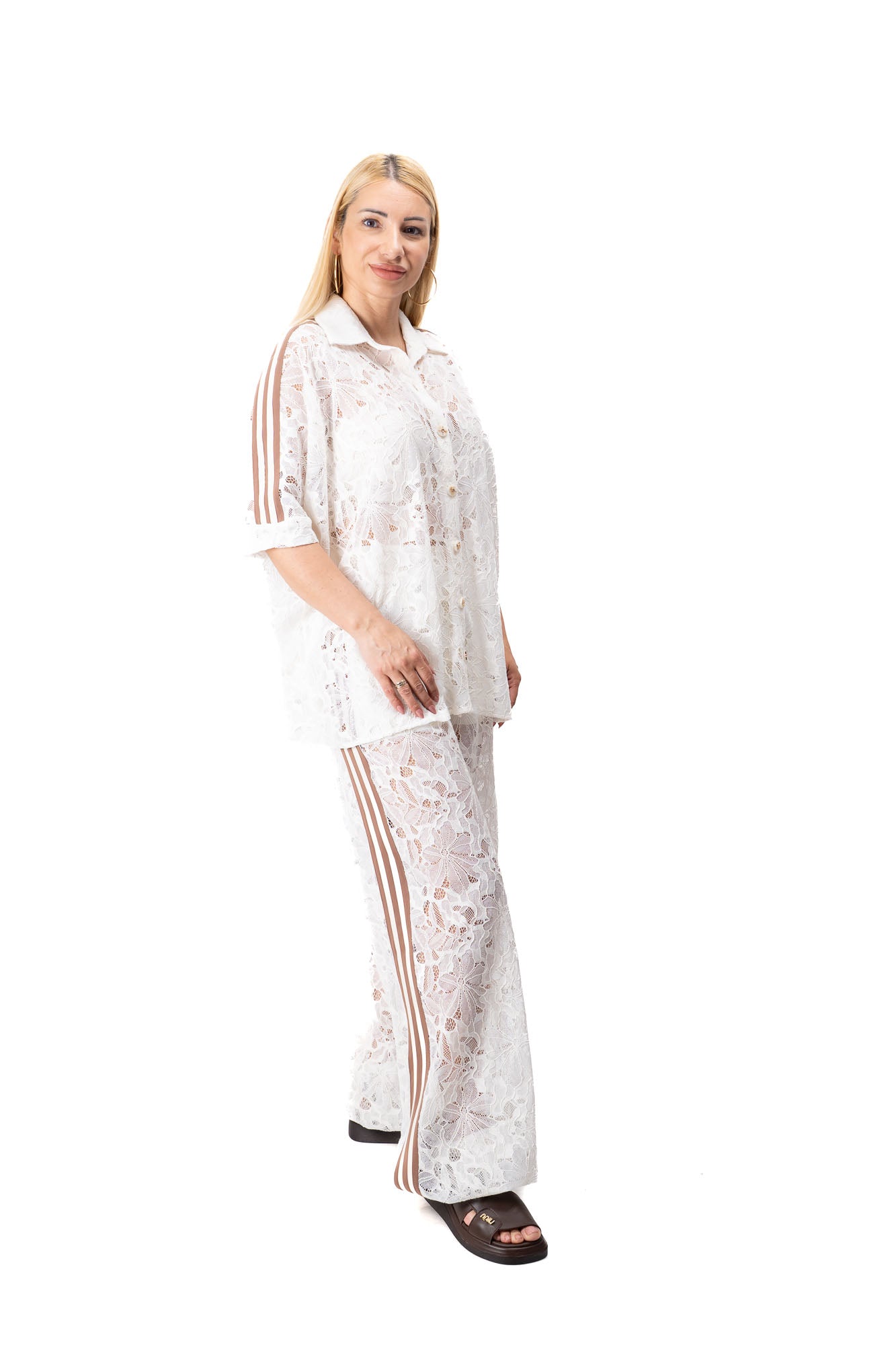 women lace two piece set ecru brown trim jogger pants