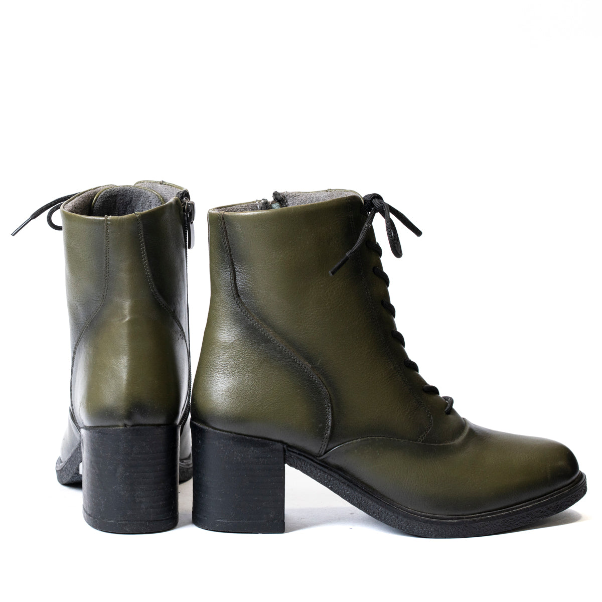 Елегантни дамски боти с дебел ток и връзки в зелен цвят