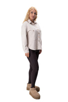 Бежова дамска overshirt риза тип яке