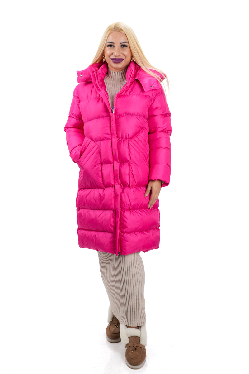 Модерно дамско дълго зимно яке с качулка в цикламено 4208