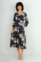 Стилна дамска рокля 141147 с удобна и модерна кройка